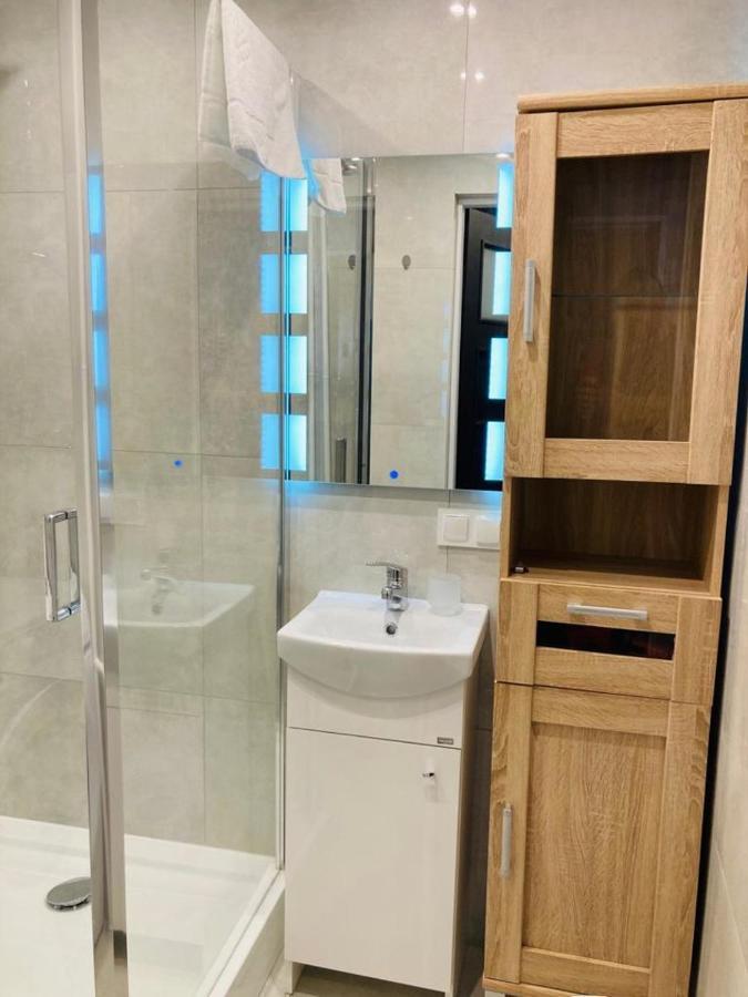 Apartamenty Every Sky Plac Ratuszowy 30 Jelenia Góra Kültér fotó