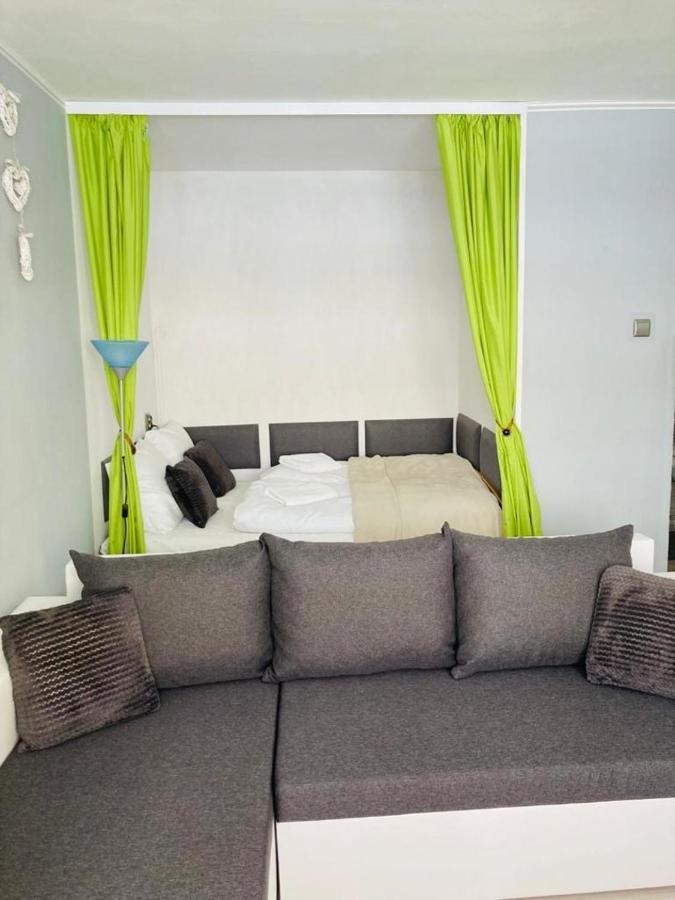 Apartamenty Every Sky Plac Ratuszowy 30 Jelenia Góra Kültér fotó
